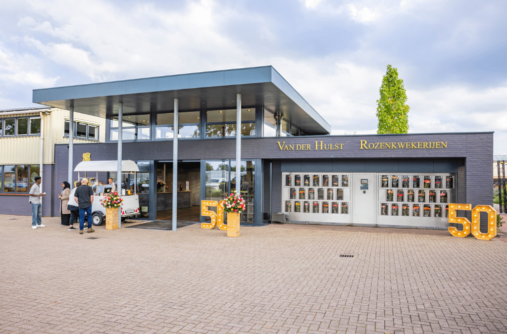 50-jarig jubileum Van der Hulst Rozenkwekerijen - Spark Force One