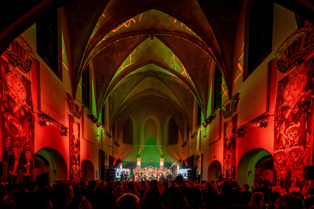 Spark Force One - Venues - Domani (8)